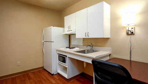Home 1 Suites Extended Stay image 12