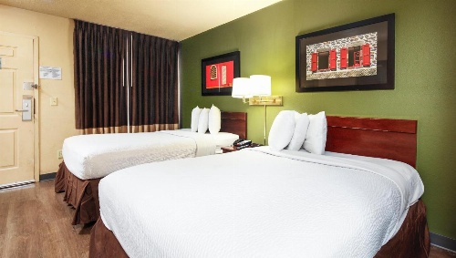 Home 1 Suites Extended Stay image 3