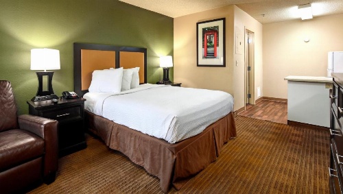 Home 1 Suites Extended Stay image 8